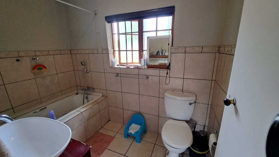 3 Bedroom Property for Sale in Wilgehof Free State